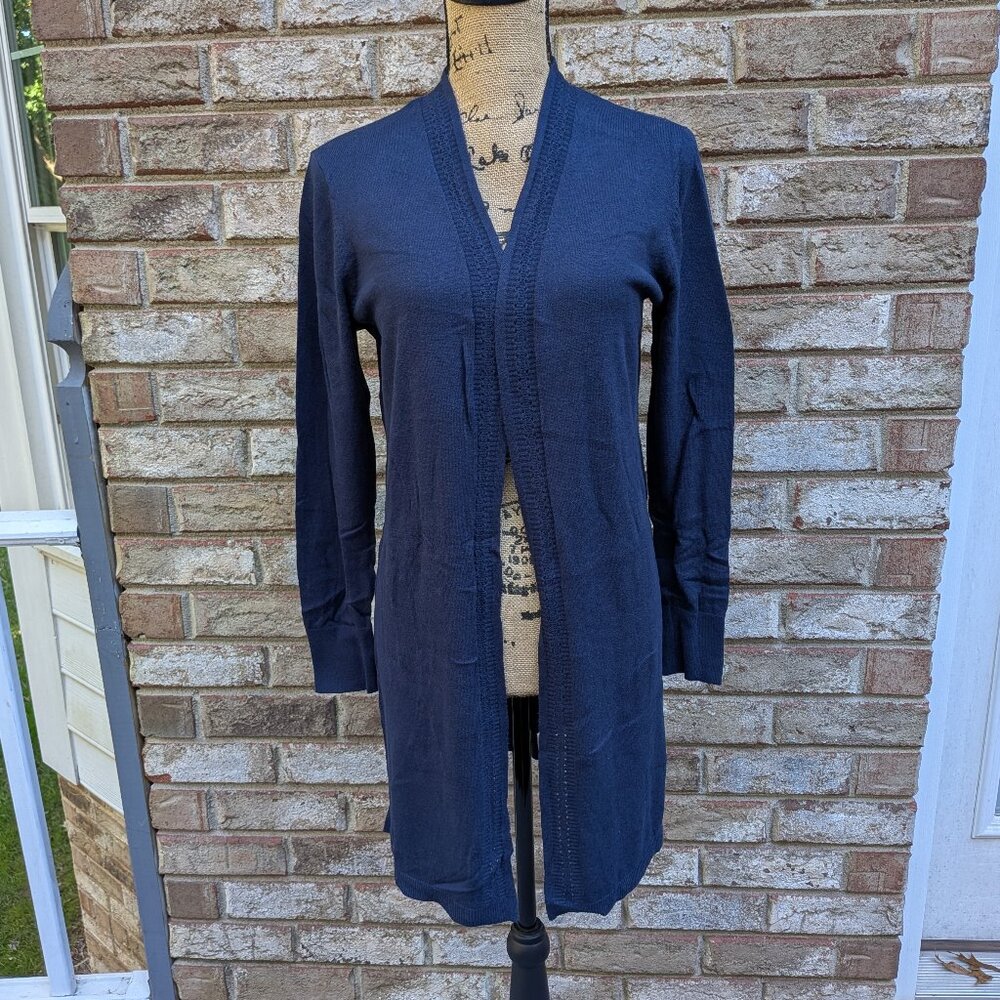 ⭐ Ann Taylor LOFT Navy blue long(er) cardigan Small